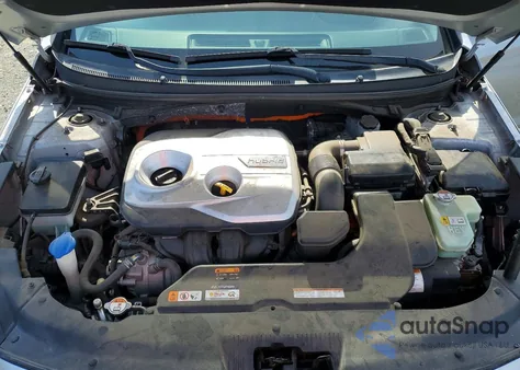 2017 Hyundai Sonata Hybrid z USA, uszkodzony, nr VIN KMHE24L16HA059194